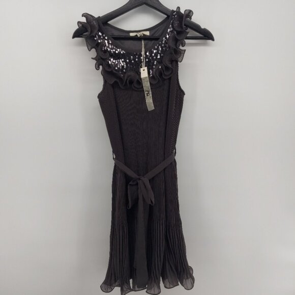 Ya Los Angeles Silk Gary Size Medium pleated Dress with Sequin Detail Wednesday - Picture 1 of 6